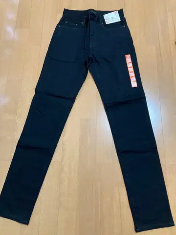 UNIQLO 히트텍 울트라 스트레치 슬림핏 청바지 28