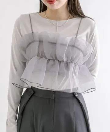 시어 개더 뷔스티에 / mline