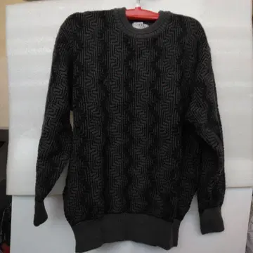 TAYA 기하학 패턴 니트 스웨터 L 사이즈