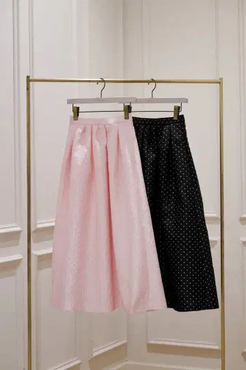 Dot Jacquard Flared Skirt S 사이즈