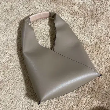 이스토와르 핸드백