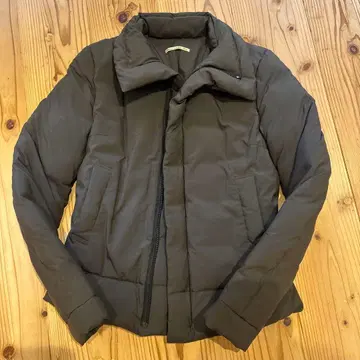 오드리앤존와드 다운 자켓