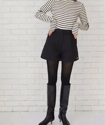 미사용 myu 퀼팅 숏팬츠