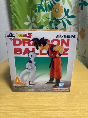 [ 미개봉 새상품 ] 제일복권 드래곤볼 Z A상 손오공 & 프리저 피규어