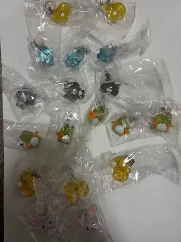 토끼 모피 메지루시 액세서리 가챠 컴플리트