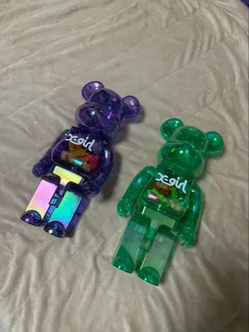 베어브릭 클리어 피규어 2개 세트