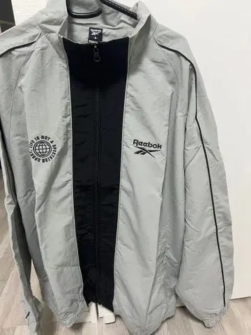 Reebok 나일론 자켓 M 라이트 그레이 블랙