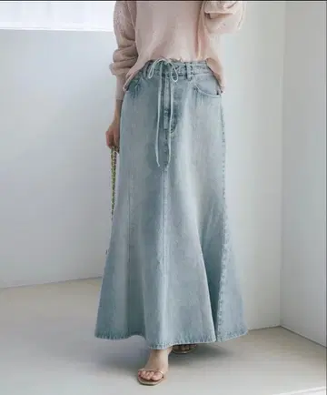 러브티크 봉봉 리본 데님 머메이드 맥시 스커트 색스 블루 S