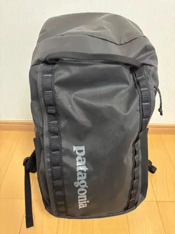 Patagonia 블랙홀 팩 32L