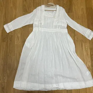 네스트로브 린넨 레이스 롱 원피스