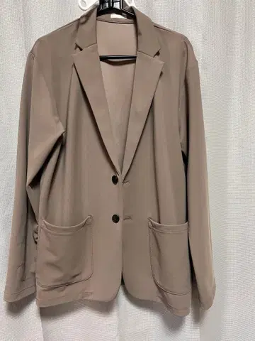 GU 베이지 블레이저 M 사이즈