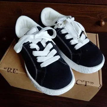 루무통 스니커즈