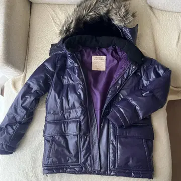 유니클로 프리미엄 다운 자켓 퍼플 광택 있음 사이즈 S