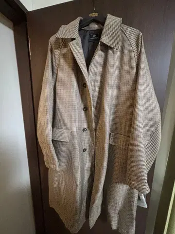 체크 무늬 롱 기장 체스터 코트