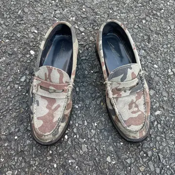 카모 패턴 로퍼 26.0cm