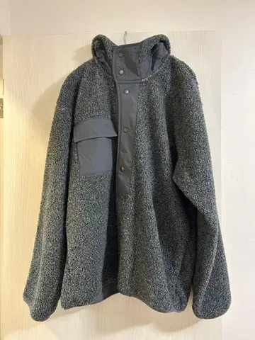 미사용 새상품 XL 그레이 GU 플리스