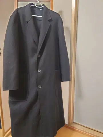 블랙 L 사이즈 체스터 코트 유니클로