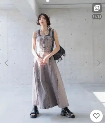 페이지 보이 절개 데님 원피스