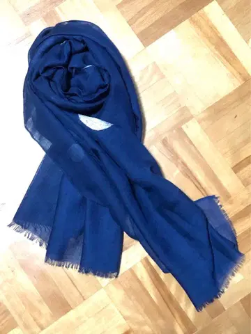 네이비 자수 물방울 패턴 스카프 스톨 미사용 새상품