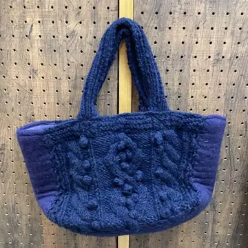 다크 블루 케이블 짜임 토트백