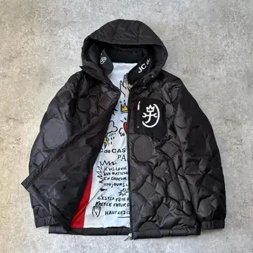 미사용급 까스텔바작 다운 자켓 48 L 엠보싱 가몬 로고 블랙