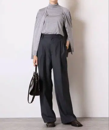 [ 미사용 새상품 ] Deuxieme Classe FF30 터틀넥 풀오버