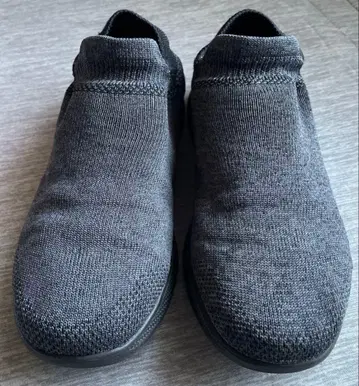 스케쳐스 니트 신발