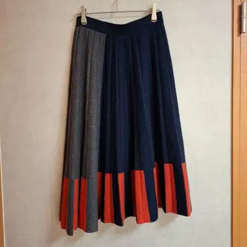 네이비 그레이 플리츠 스커트