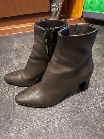 새상품급 스나이델 숏부츠