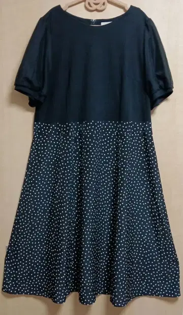 택 포함 미사용 새상품 로즈 티아라 도트 패턴 원피스