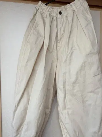 HARVESTY 아이보리 캐주얼 팬츠 사이즈 2