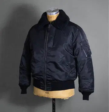 기간 한정! XL 사이즈 B-15D 플라이트 자켓 US.MODEL