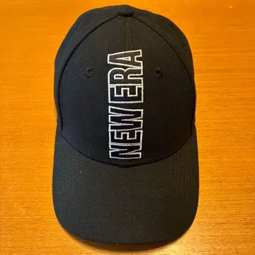 새상품급 NEW ERA 골프 블랙 캡 가을/겨울