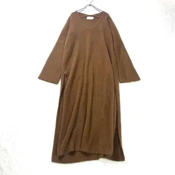 새상품급 enrica 엔리카 니트 롱 원피스 사이드 슬릿 브라운