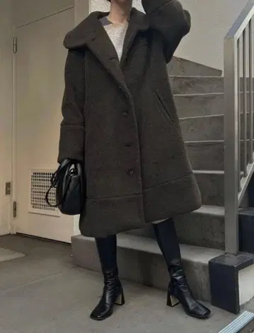 새상품 willfully 스탠드 카라 보아 코트 크림 F 사이즈 위르플리