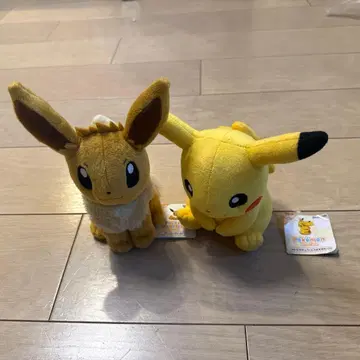 포켓몬 이브이 피카츄 봉제 인형 세트