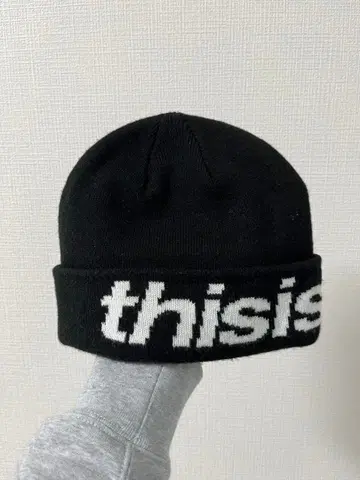 thisisneverthat 로고 비니