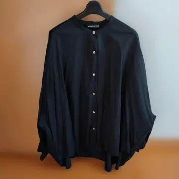 미즈이로 인드 mizuiroind 백 개더 와이드 셔츠