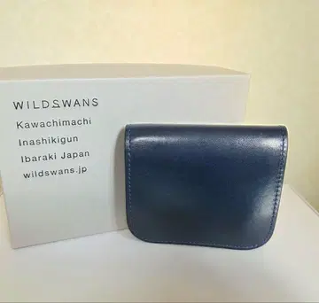 WILD SWANS Palm V2 프렌치 네이비 접이식 지갑