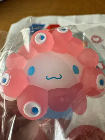 EXPO2025 산리오 미야쿠미야쿠 클리어 키링 시나모롤