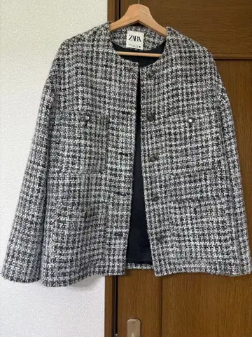 ZARA 트위드 자켓