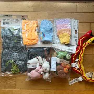 IKEA LEKKAMRAT 옷 갈아입기 의류 세트