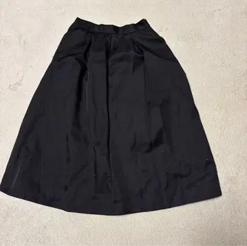 셀포드 36 블랙 플레어 스커트