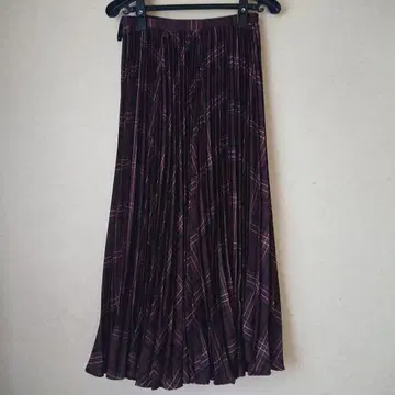 L'EQUIPE 플리츠 스커트