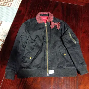 블랙 체크 옷깃 리본 포함 백의 토끼들이 귀여운 점퍼