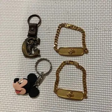 미키마우스 키링과 팔찌 세트 낱개 판매 가능