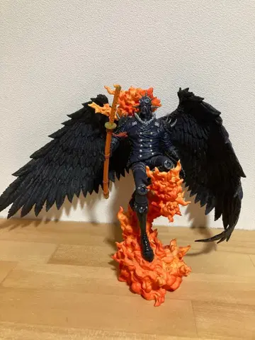 원피스 제일복권 킹 A상 피규어 일부 하자 있음