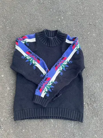 GAP design knit