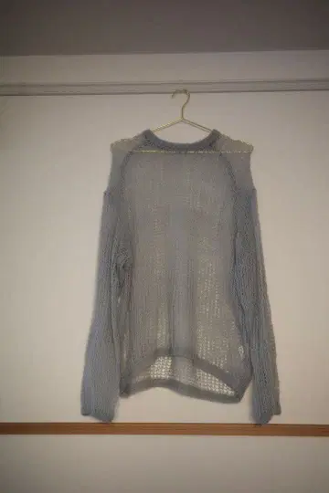 컨버스 라이트 블루  니트