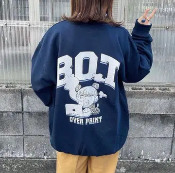 오버 프린트 BOT 프린트 크루넥 맨투맨